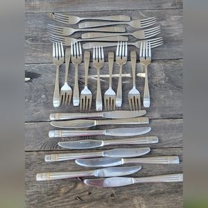 Cragston Flatware